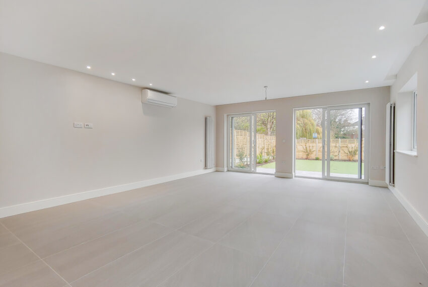 4_Kitchen-Dining Room-1